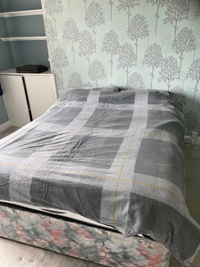 Вилла 5 Bed House, 32 Tutbury Avenue, Cannon Park, Coventry, Cv4 7Bj Экстерьер фото